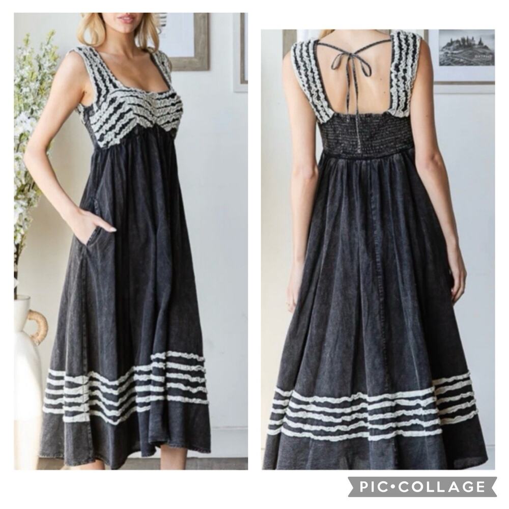 Oli & Hali Black and White Midi Dress